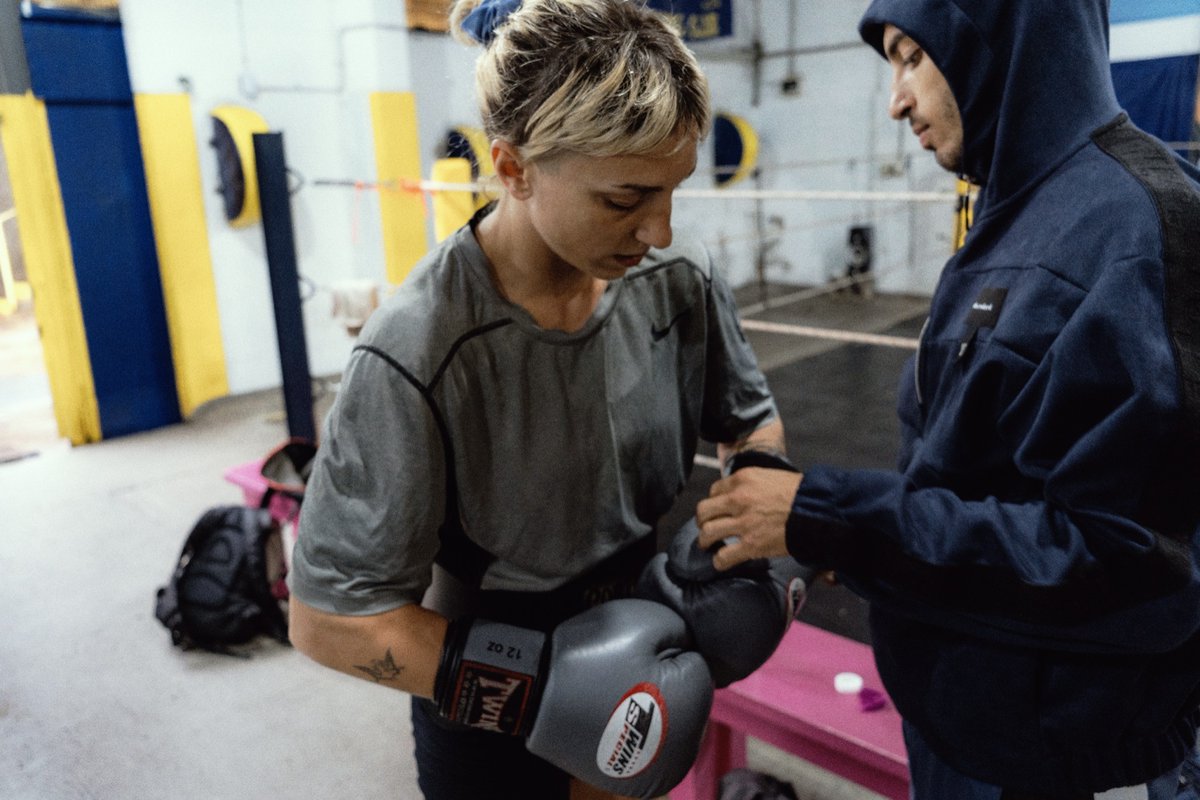 Feliz día a todas las boxeadoras argentinas 🥊🇦🇷 Gracias a quienes abrieron el camino, a las que seguimos y a las que seguirán  empujando para tener el lugar que merecemos #Argentina #boxing