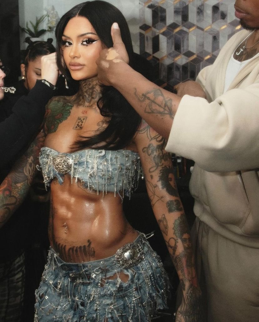 kehIanibrasil's tweet image. 🚨 Kehlani durante as gravações do clipe de seu novo single. O lançamento está muito próximo!