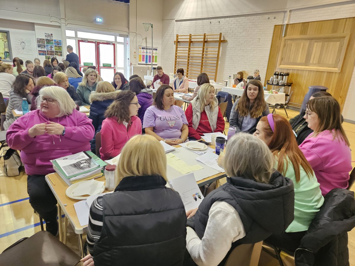 LimavadySEC's tweet photo. A very productive morning with staff from the Shared Campus coming together for Staff Training. @dmornin889 @scm589 @limavadyhigh @stmaryslim https://t.co/RwuFi4QNO7
