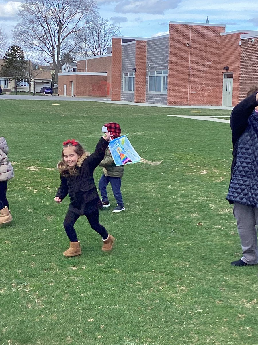 Mrs. Pearsall tweet media