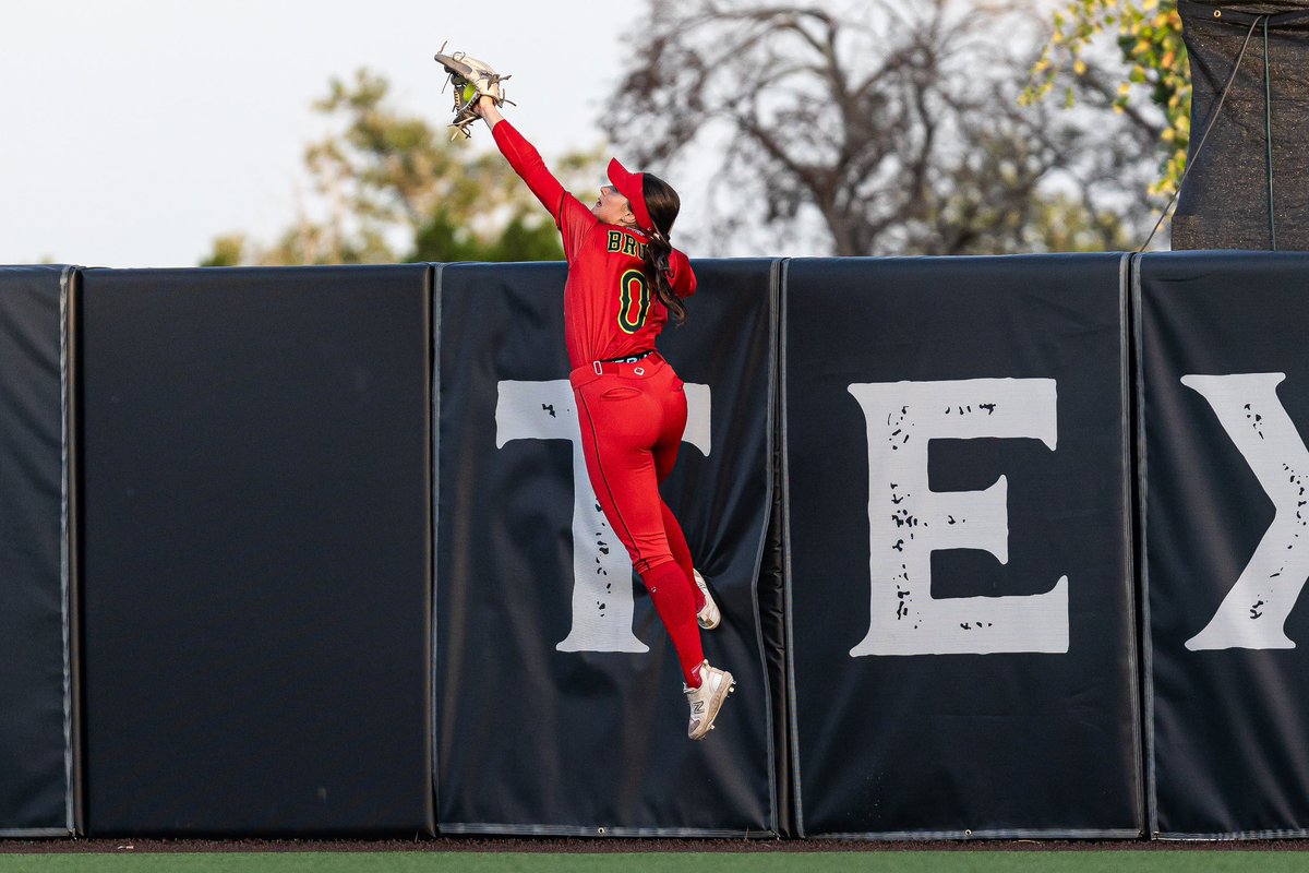 Someone call 911, that ball was ROBBED🚨📞‼️

#WPF #TexasSmoke