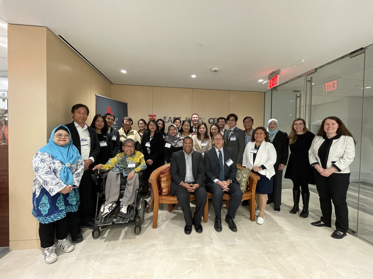 EWC in Washington was thrilled to welcome a cohort of ASEAN @FulbrightPrgrm Scholars to our office for a discussion on the incredible projects undertaken by these impressive scholars!