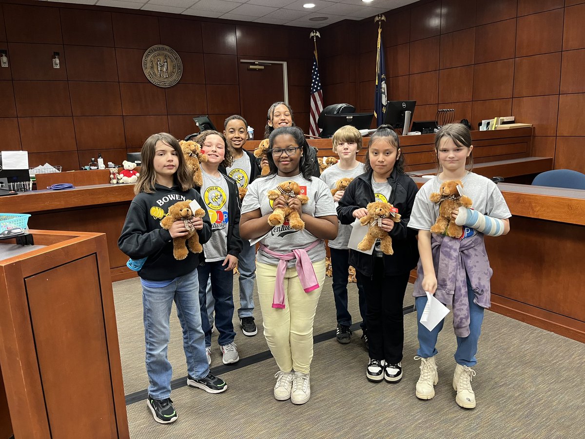 Watching <a href="/BowenBees/">Bowen Elementary</a> students shine never gets old. Today, our Cool Down <a href="/STLPKentucky/">STLP Kentucky</a> kids presented 25 of their sensory kits to Jefferson County Family Court Judge Webb to be used with kids in court cases. Their passion to help others is amazing! <a href="/amy_cuenca1/">Amy Cuenca</a>