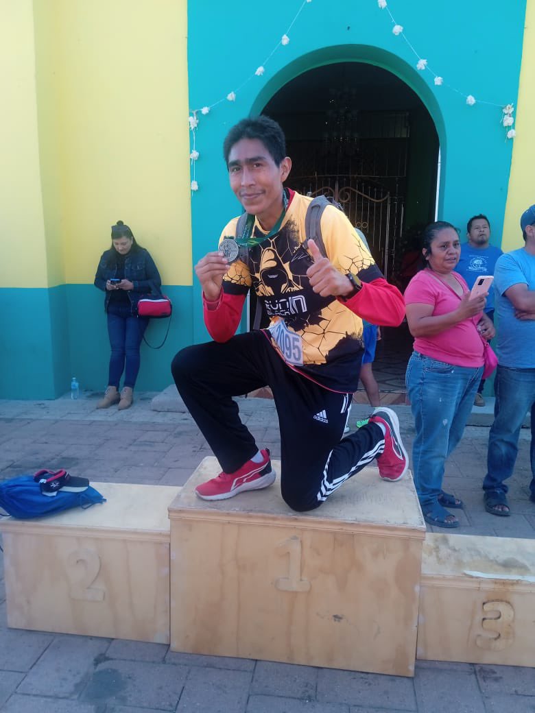 Run In Oaxaca tweet media