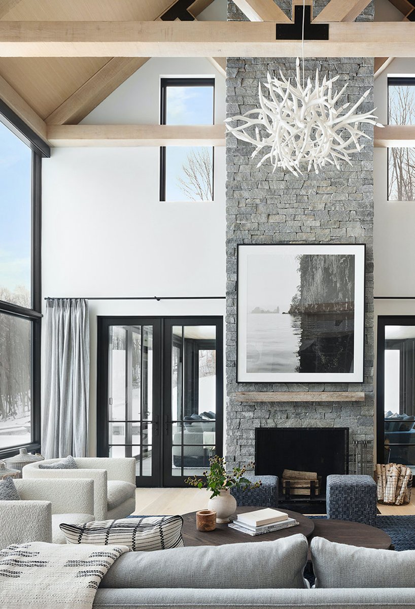 OneKindesign's tweet photo. Luxurious mountainside retreat boasts breathtaking views of the Berkshires
https://t.co/u9vCZ8kUYF https://t.co/T0GtCsgixj