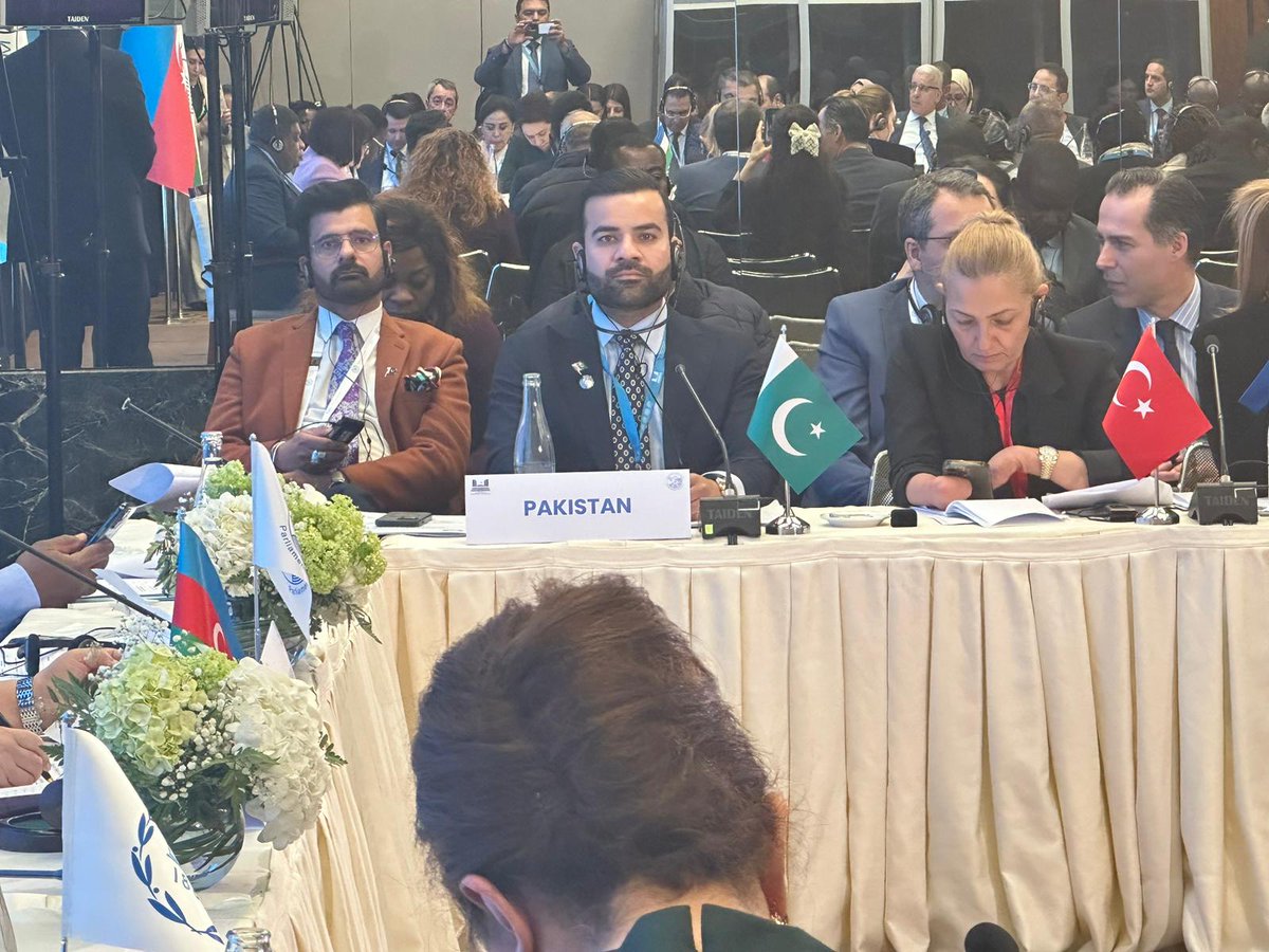 Syed Shamoon Hashmi (@shamoon_hashmi) on Twitter photo Keeping the green flag high at the 3rd Conf of Non Aligned Movement Parliamentary Network in Geneva. <a href="/BrAqeelMalik/">Barrister Aqeel Malik</a> on behalf of <a href="/NAofPakistan/">National Assembly 🇵🇰</a> reminded the world of the climate effects on Pak people and the need to device ECO friendly policies Keeping the green flag high at the 3rd Conf of Non Aligned Movement Parliamentary Network in Geneva. <a href="/BrAqeelMalik/">Barrister Aqeel Malik</a> on behalf of <a href="/NAofPakistan/">National Assembly 🇵🇰</a> reminded the world of the climate effects on Pak people and the need to device ECO friendly policies