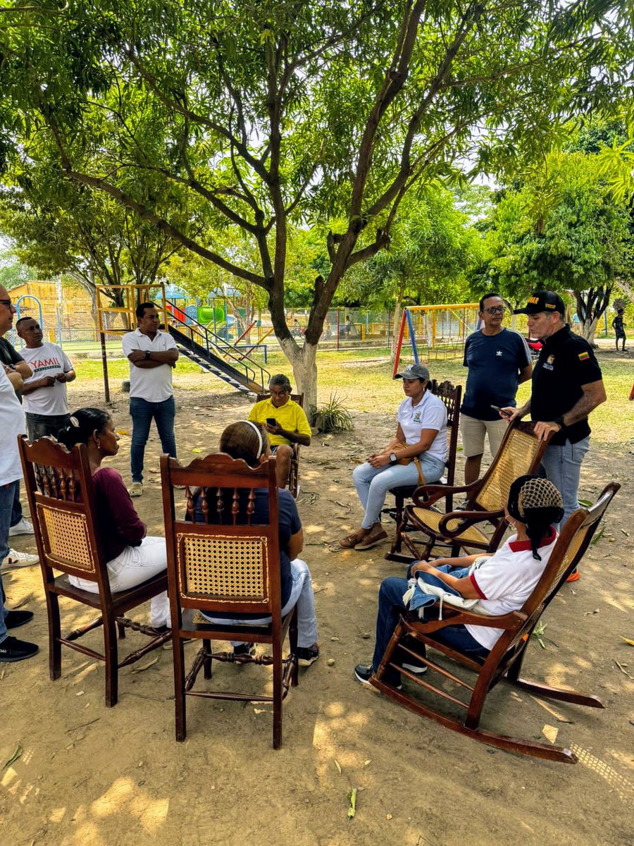 AFBETANCOURT's tweet image. Hoy terminamos en MPX nuestra agenda instalando la mesa de concertación definitiva con la JAC de La Granja; para firmar convenio solidario con la @GobDeBolivar 
- Adecuación de 120 MTS de calle. 
- Mejoramiento del parque infantil. 

#COMPI
#TodosPonemosTodosGanamos