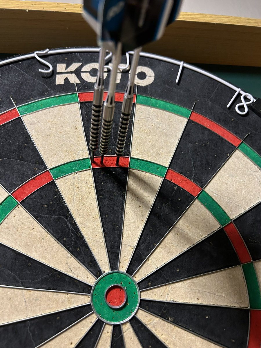 Get in #180 #darts new board first 180 in it, I’ve had a few recently 😊