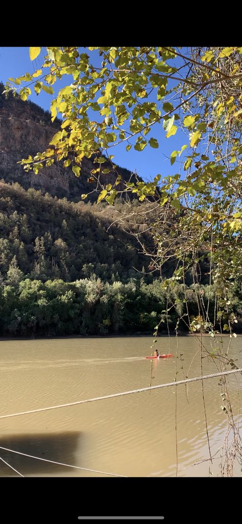 Diving into the sacred waters of Lac Bin El Ouidane, where the soul finds its resonance ✨🍀
:
:
:Contact @atlasoutdoor_morocco  to explore the best of Morocco:

🔍atlas-outdoor.com
:
:
:
#binelouidane #aventuretime #marocains #atlasmountains