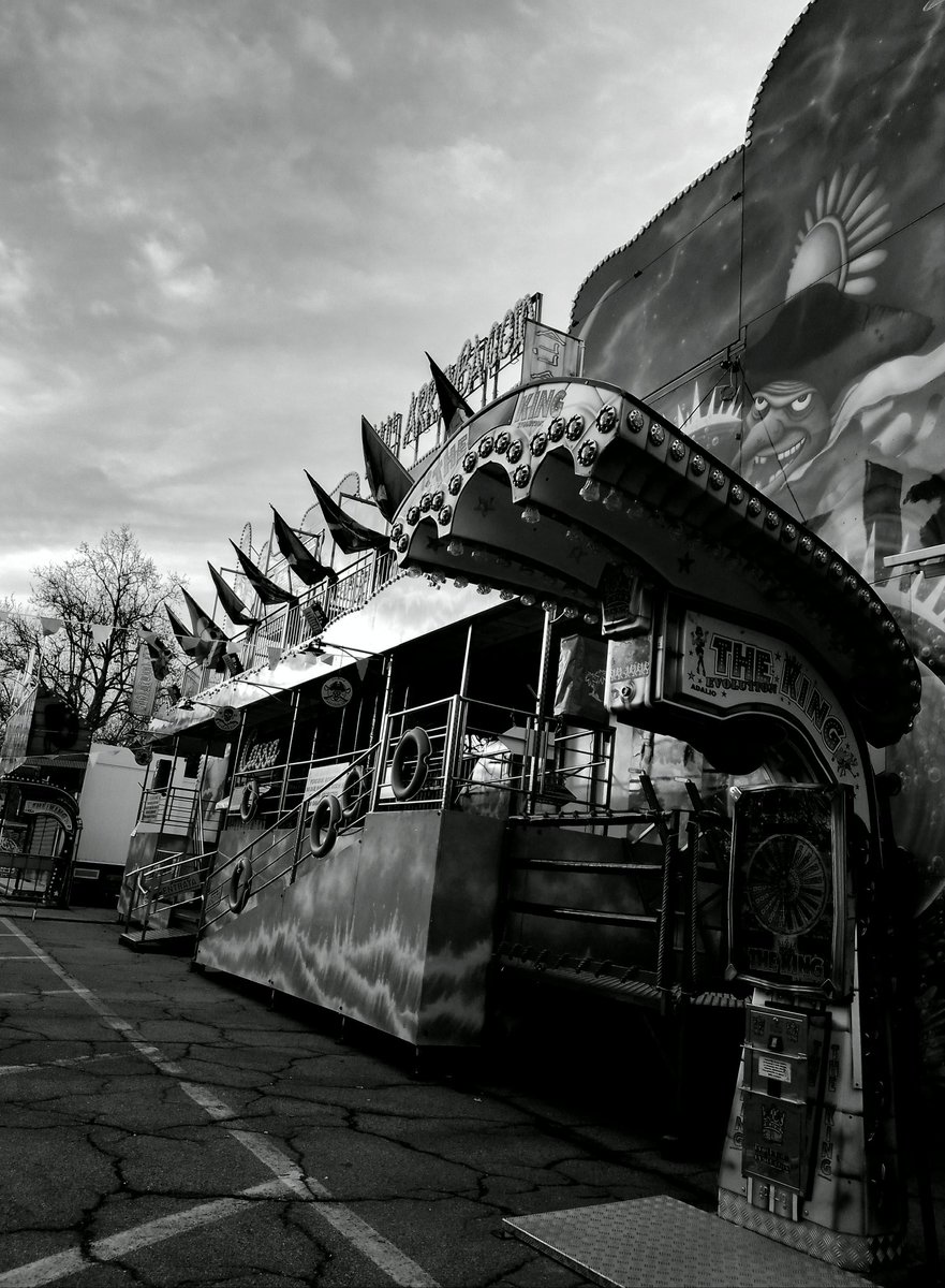 Old days #funhouse #blackandwhitephoto #photooftheday #photographer