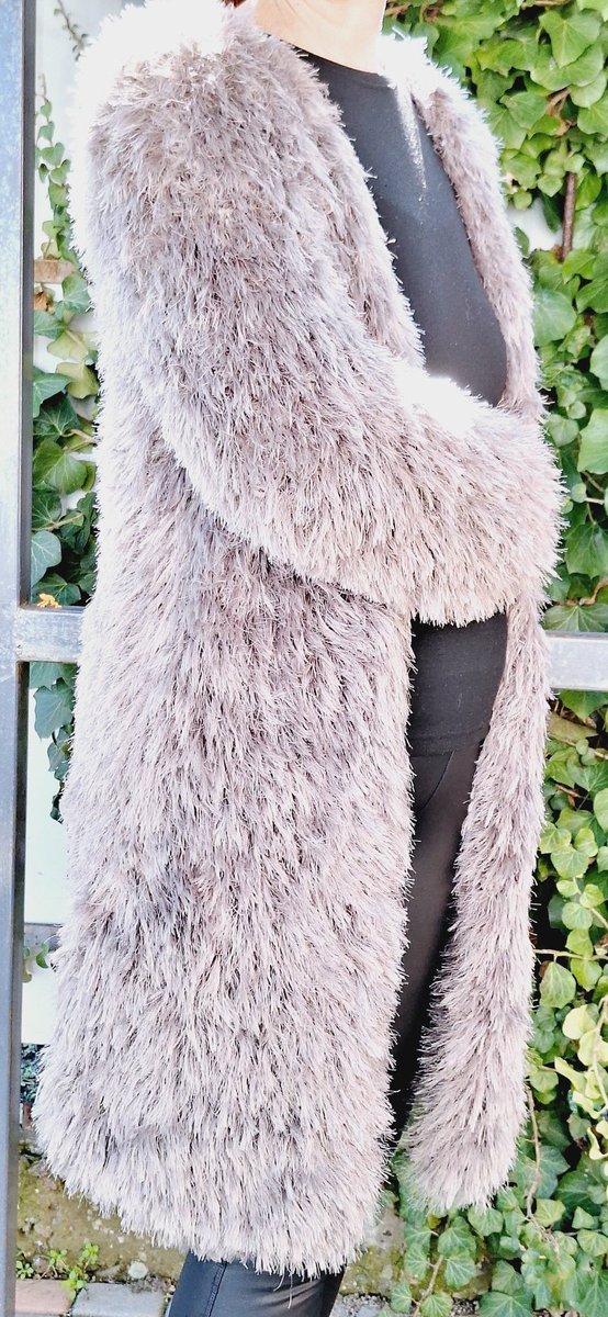 Yarn imitation fur
#cardigan #casual #fur #amazing
zartanecworkshop.etsy.com/listing/167588…