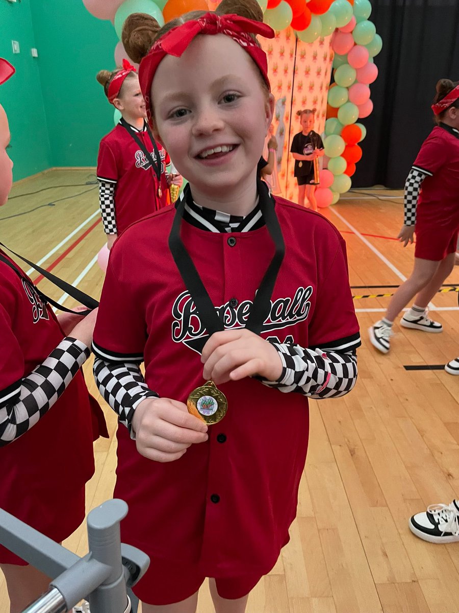 Out of school achievement for Isla yesterday with her dance group LJM ❤️ 2nd place for the hip hop group dance 💃🏼#widerachievement #DancingFeet