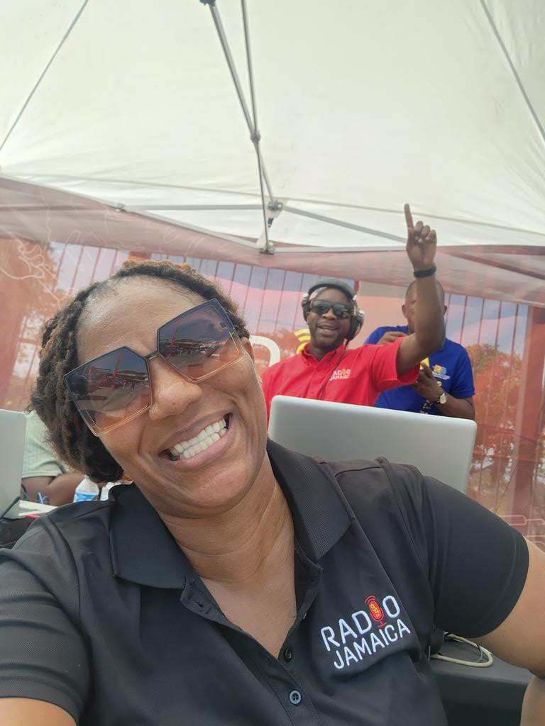 Oh yes we're on the road again! Too Live Crew coming to you live from Portmore Pines Plaza. Region 4 let's wrap this Cross Country Invasion 20 with a bang all of this week!