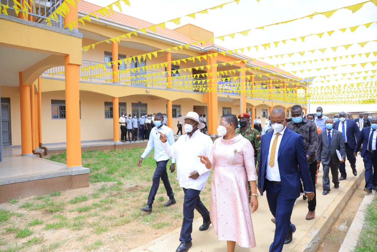 How many leaders from the East sent congratulatory messages to Rt. Hon Speaker @AnitahAmong upon launching of Bukedea Teaching Hospital? Such gestures speak volumes! Congrats, mum. The prayers of those you've empowered will protect you. @DaudiKabanda @HuduHussein @LillianAber