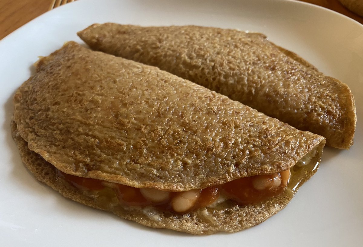 The correct number of baked beans for an oatcake is 92,547