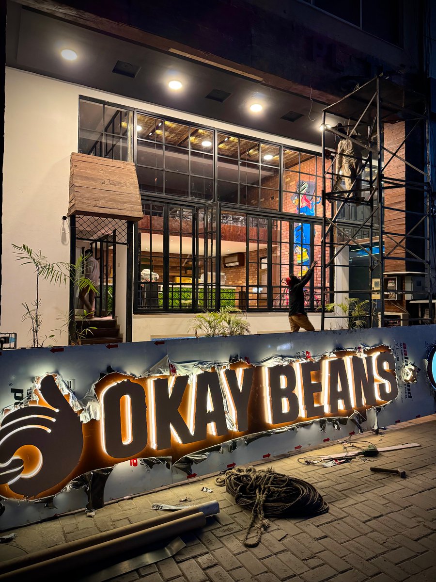 GM. @okaybears @okay_dogs Final touches, signage going up tonight, opening soon!! Okay 2.0 gm.okay.xyz/profile/210065…