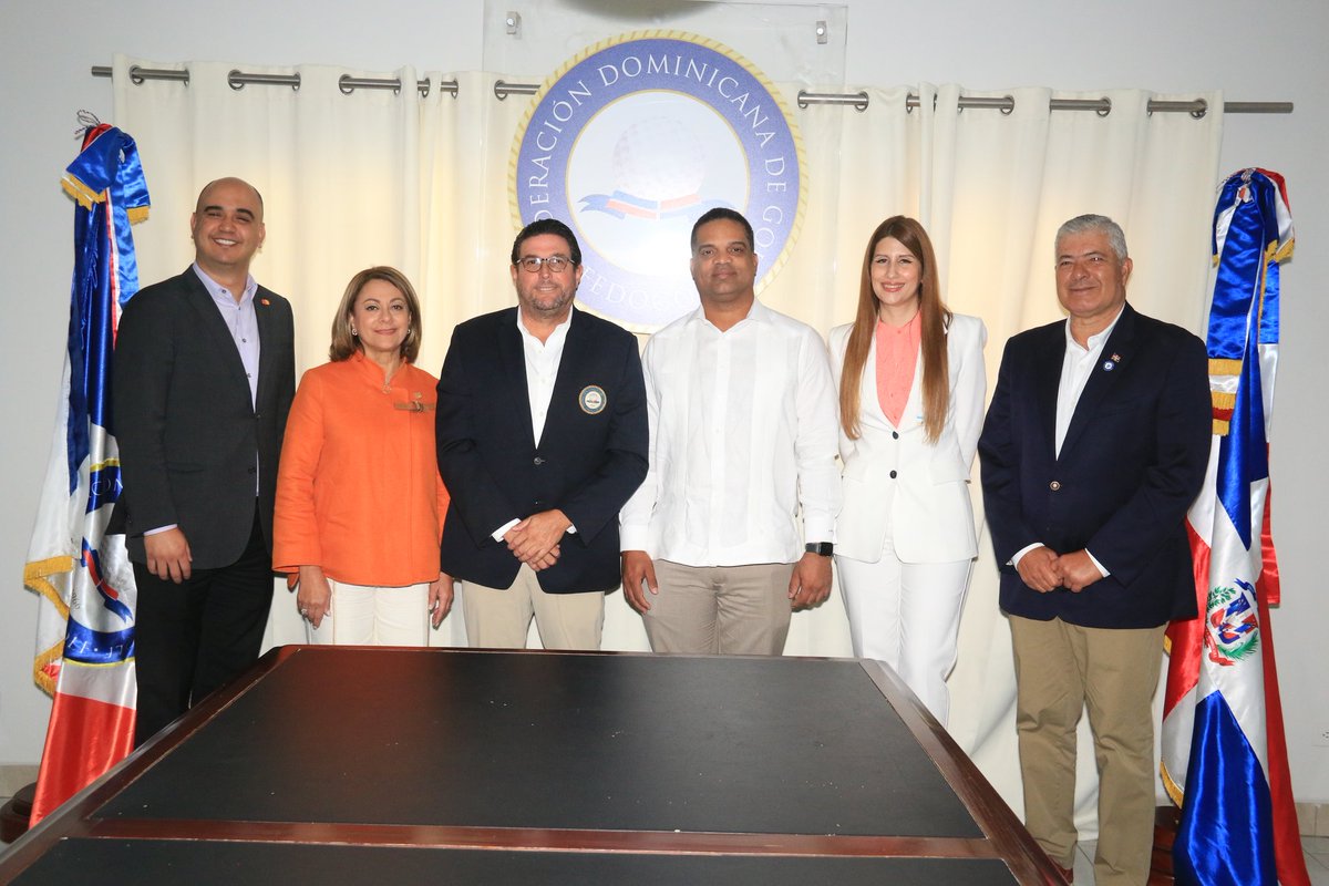 golfrd's tweet photo. ¡Gran noticia para los amantes del golf en RD! 🏌️♂️ Los Campeonatos Nacionales Stroke Play, con el respaldo de MasterCard Banreservas, se llevarán a cabo del 30 de mayo al 2 de junio en Casa de Campo, La Romana. ¡No te lo pierdas! #GolfRD #CampeonatosNacionalesStrokePlay 🏆⛳ https://t.co/Z0hNi07XOK