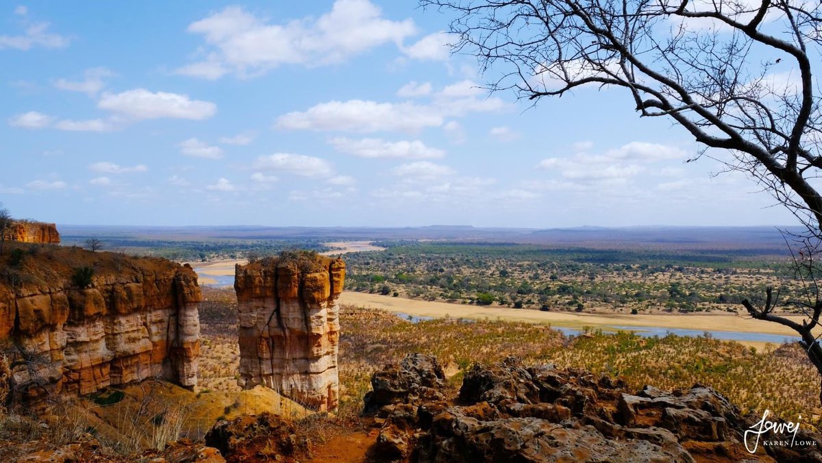 Probably what you have been looking for.. • Time out to a quiet place for a few days to recharge. Gonarezhou National Park is calling… someone must organize an escape this year.Zimbabwe offers you so much #visitzimbabwe #zimbho #vacation #travel • 📸ChiloGorgeSafariLodge