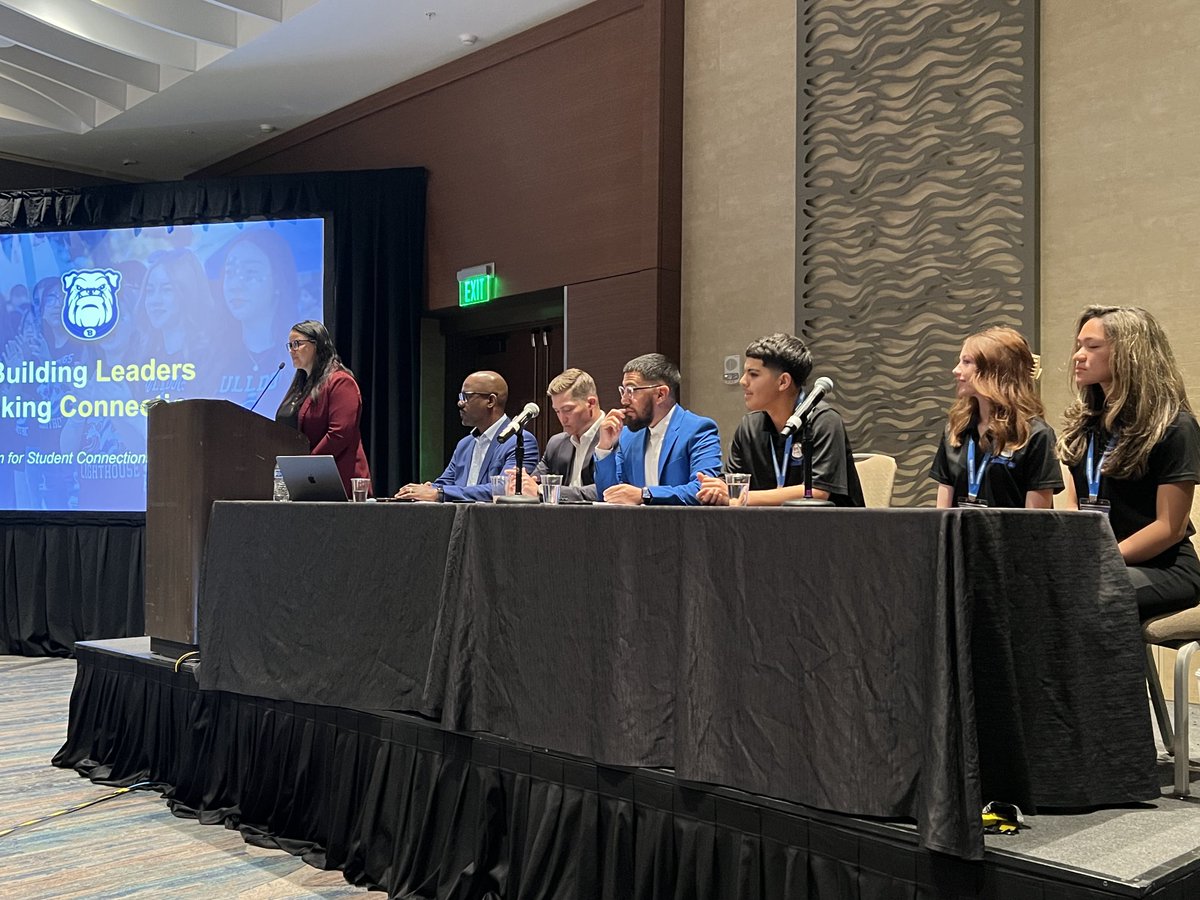 Very proud of our Burton Middle School team along with some students telling the BMS story at the Carnegie Summit. Some inspiring change ideas that have positively impacted many students along the way. Thanks ⁦@StuderEducation⁩ for the support! #BurtonExperience