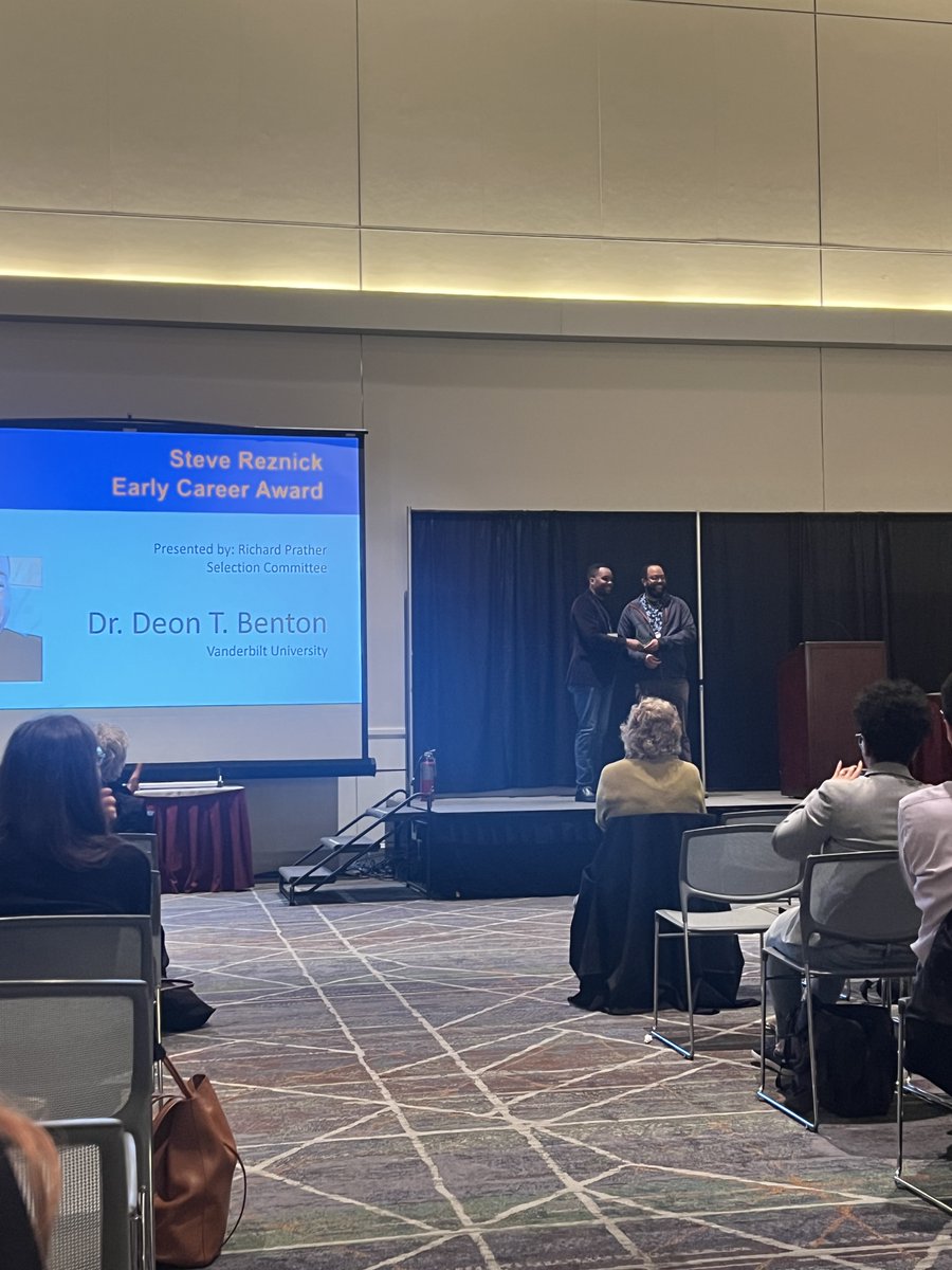 Congratulations to our PI, @DeonTBenton, for receiving the Early Career Award at the CDS conference last week! We are so proud!