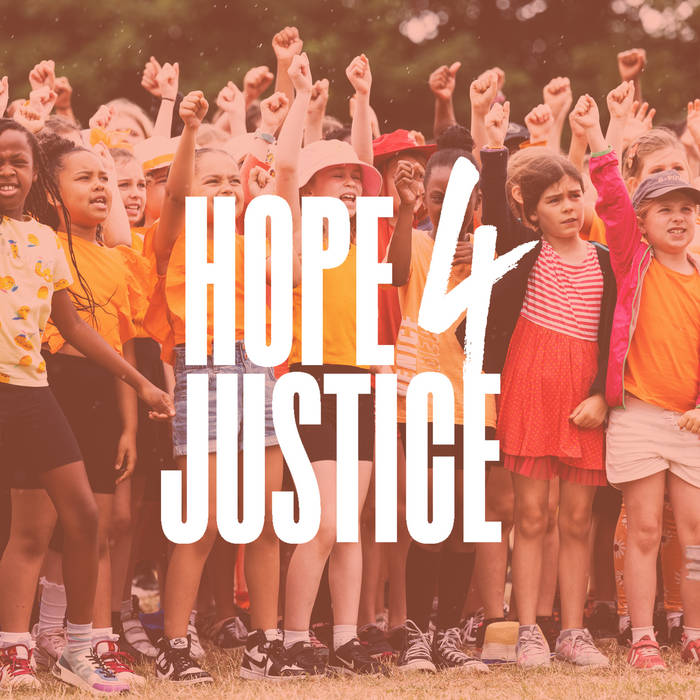 Transpontine's tweet photo. Music Monday: Hope 4 Justice with Eska and Brockley's @johnstainersch1 choir https://t.co/RnOPvVrtTm https://t.co/QDP16HoKgM