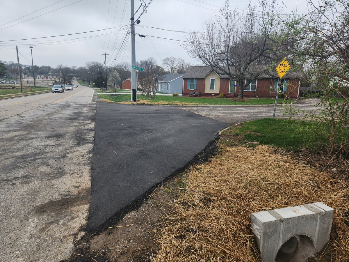 #WBGcrews recently replaced a failing culvert crossing at McMurray Drive and Parishwood Court. This stormwater improvement project is located in District 27 led by Council Member Robert Nash. #undergroundutilities #publicinfrastructure
