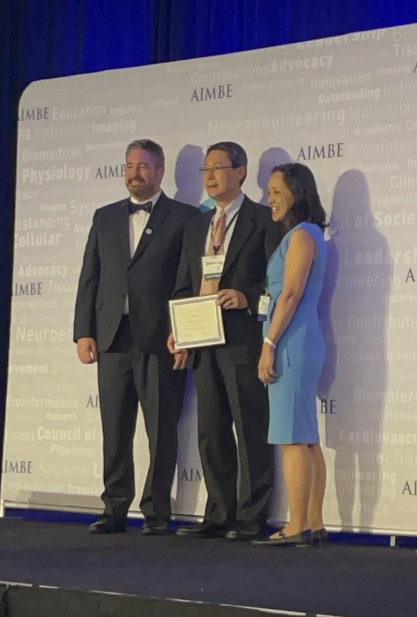 JinmingGaoLab's tweet image. Honored to be inducted into @aimbe college of fellows and celebrate with our BME chair @SamuelAchilefu, Lily, Lan and AIMBE President @profjoycewong!