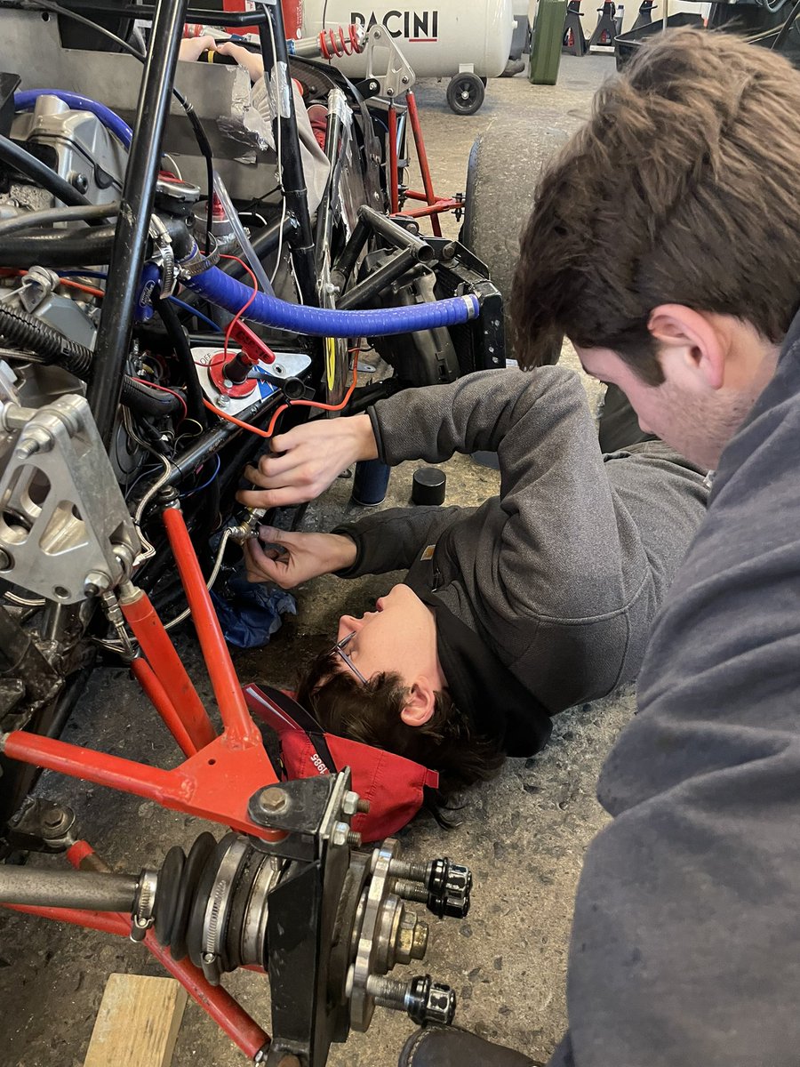 FormulaTrinity's tweet image. We’re in Bray 3x a week and haven’t seen Hozier yet.

Our workshop is in the middle of the Bray- not quite a faerie ring but it’s where the magic happens ✨🏎