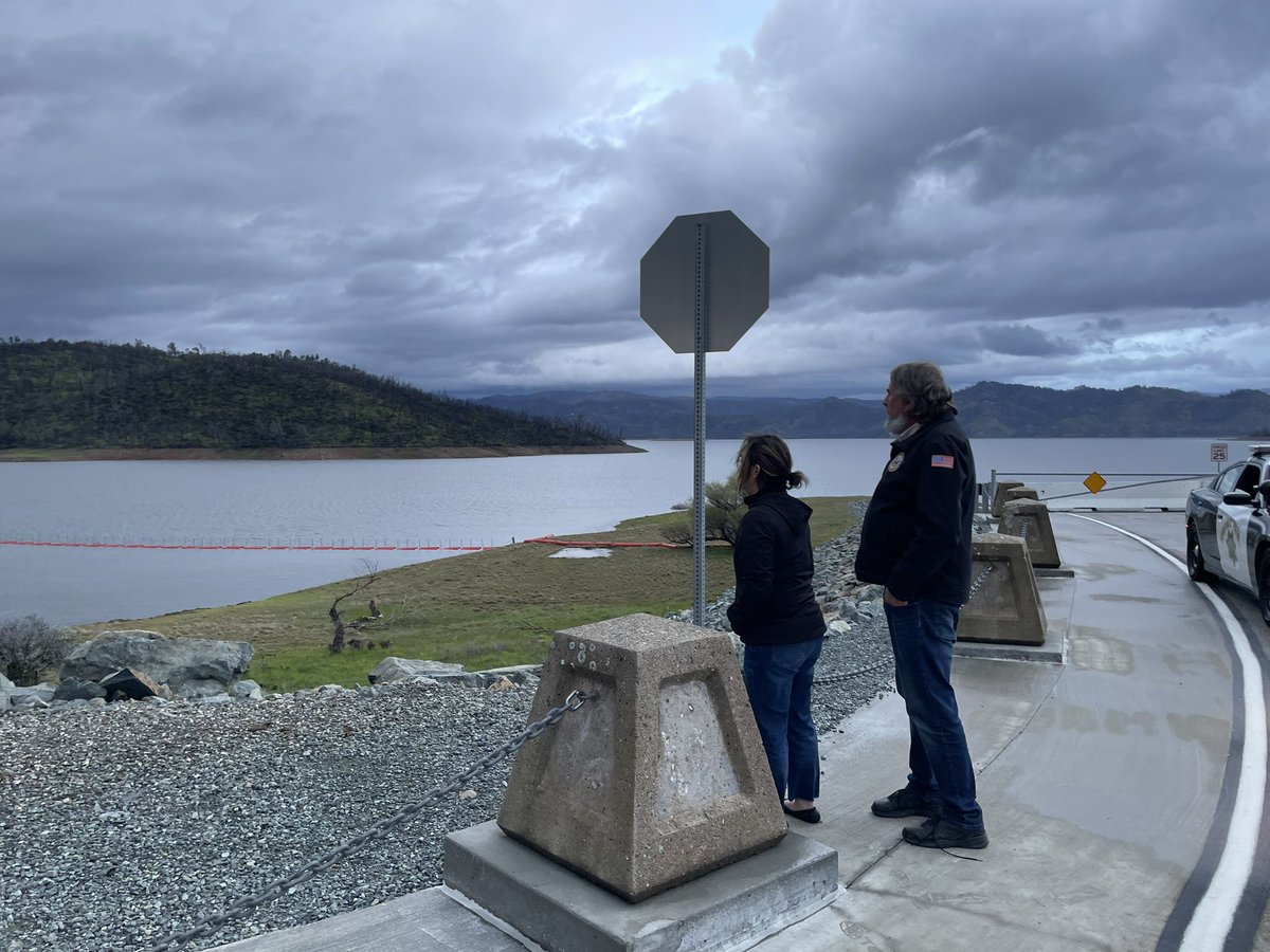 I brought @RepJillTokuda to Oroville Dam to discuss CA water & energy policy and why it’s important to the federal government. While it’s a state facility, it works with our federal water project to supply hydroelectricity, water supply, and flood control to Northern California.