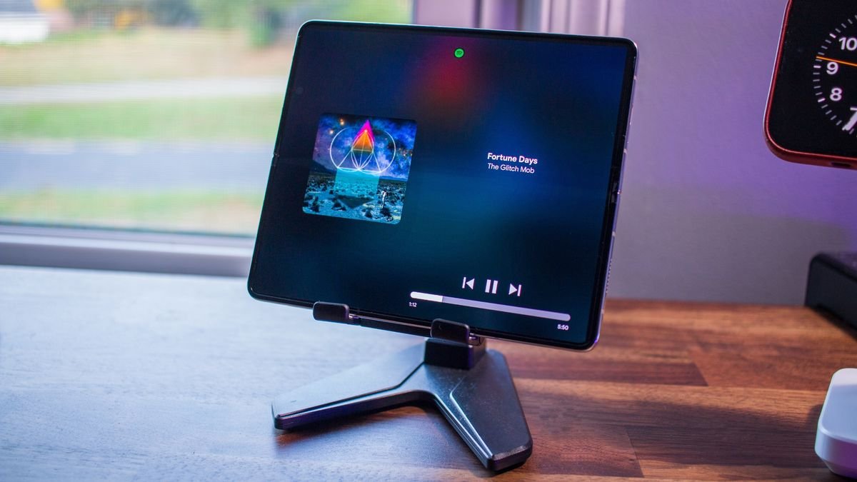 TechTrendHub's tweet image. #Spotify launches #LearningCourses in the UK, offering music, creativity, and wellness videos. Limited free access for users.