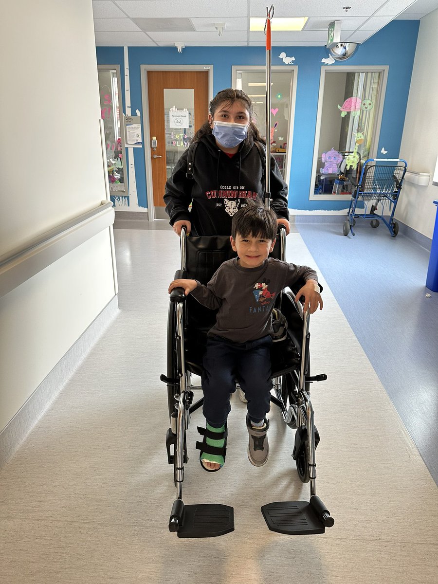 Anna Blefare tweet media