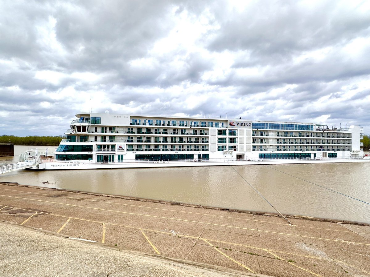 Today we are in Vicksburg the last Confederate stronghold on the Mississippi River.
#Vicksburg 
#vikingmississippi
#myvikingstory #Mississippi 
#heartofthedelta #vikingmississippi 
#MississippiRiver 
#vikingcruises  #DeltaBlues 
#VikingCruisesUK #myvikingjourney #vikingcruises