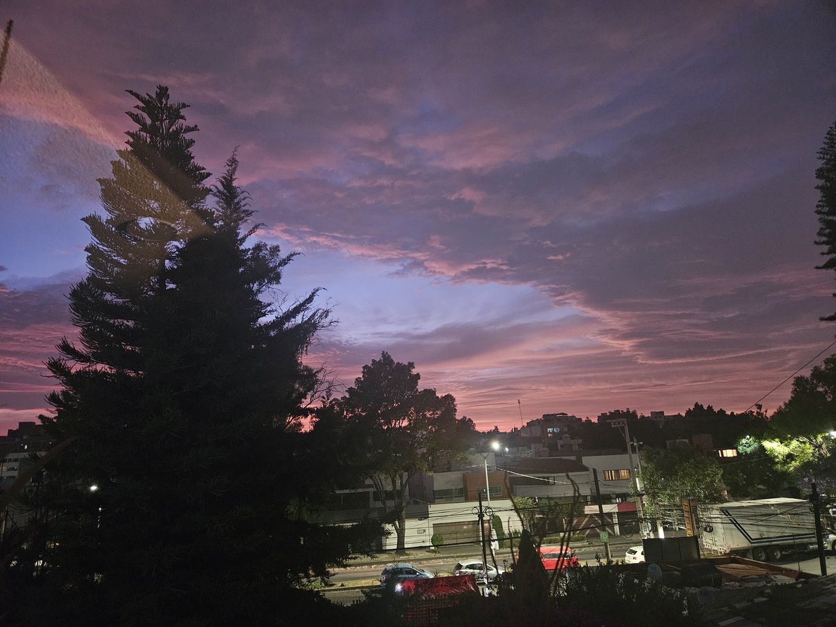 RAMONOEL's tweet photo. Atardecer desde.... https://t.co/EhkLiTbMAI