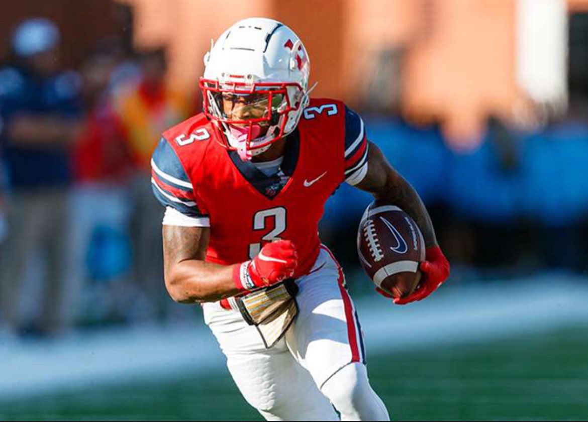 After a good talk with <a href="/Tony_TDUB/">Tony Washington</a> I am blessed to receive my first D1 offer from Liberty University 🙏🏽 <a href="/LibertyU/">Liberty University</a> <a href="/guy_3g/">Greg Guy</a>  <a href="/CollinBentley_/">Collin Bentley</a> <a href="/jamiemitchell85/">Jamie Mitchell</a> <a href="/HHSPatsFootball/">Hillcrest Football</a> <a href="/DrLenoise/">Dr Lenoise Richey</a>