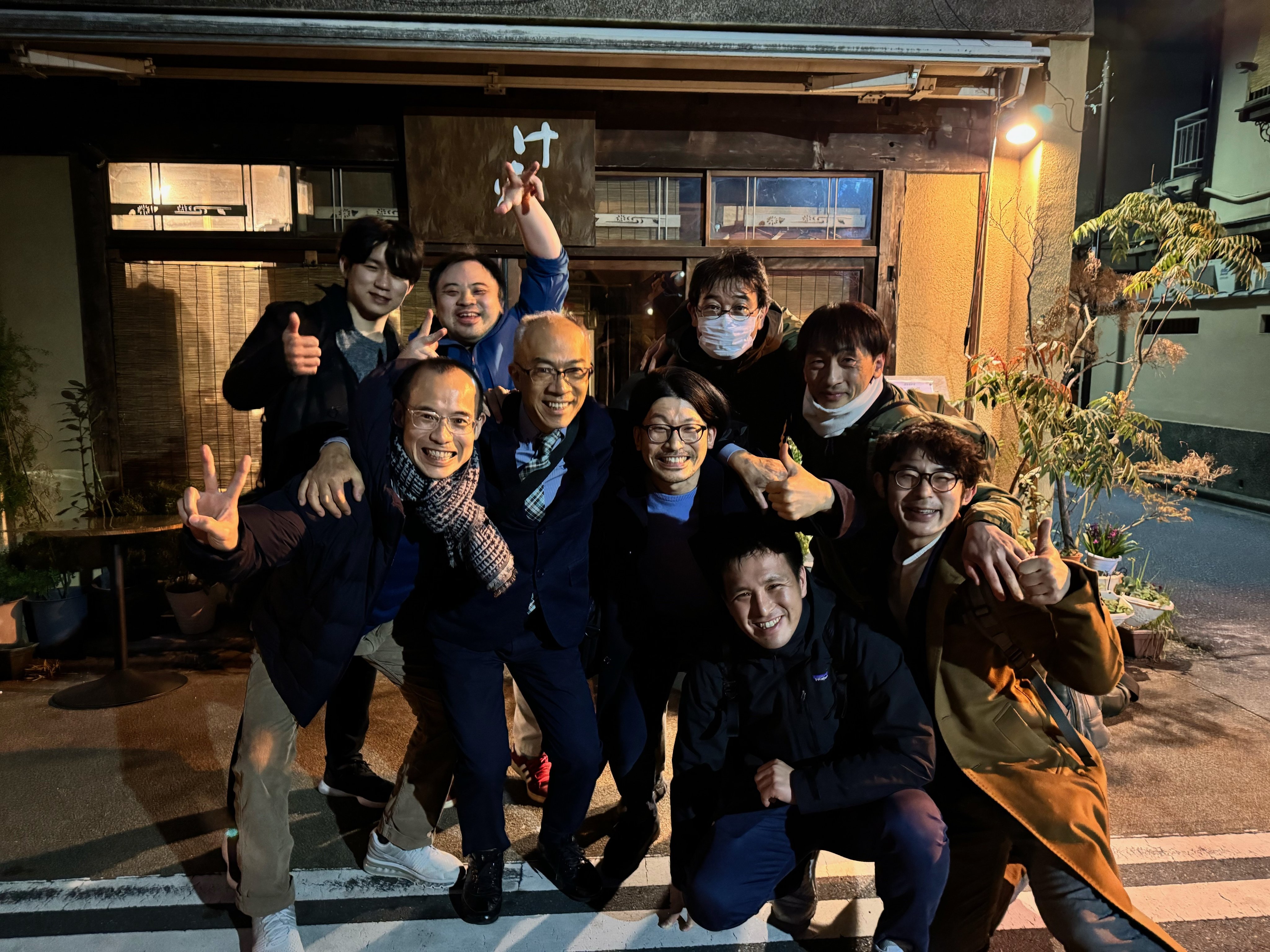 プロフェッションの社会学―医師,大学教師を中心として (1981年) プロフェッションの社会学―医師,大学教師を中心として (1981年