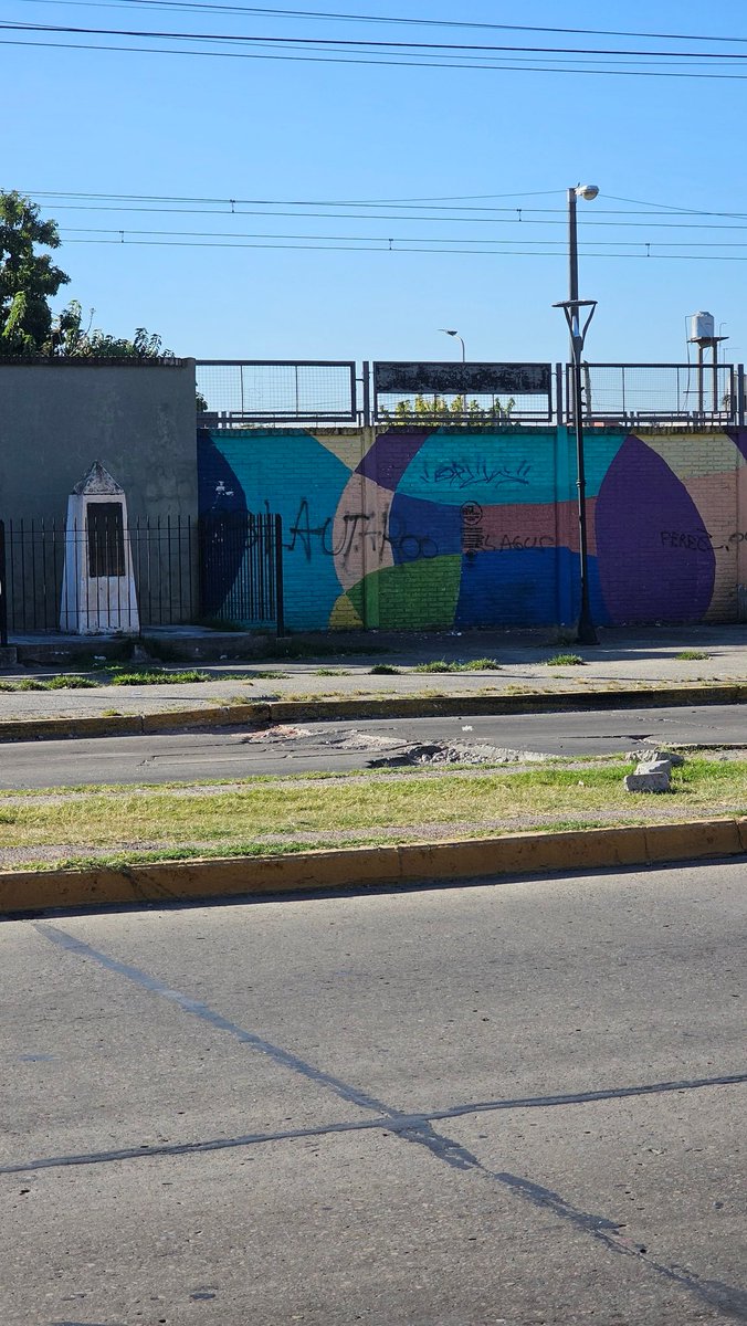 Scorpionn_85's tweet photo. Me gustaría saber cuándo @MunicipioEE @fernandogray piensa #arreglar el #desastre de la #ruta205 a la altura de la estacion #ElJagüel, que esperan que pase alguno a toda velocidad y se haga mier.. https://t.co/JtWjlzHpsc señalizado... #EstebanEcheverría es mas que Monte Grande https://t.co/nblZxS8PNG