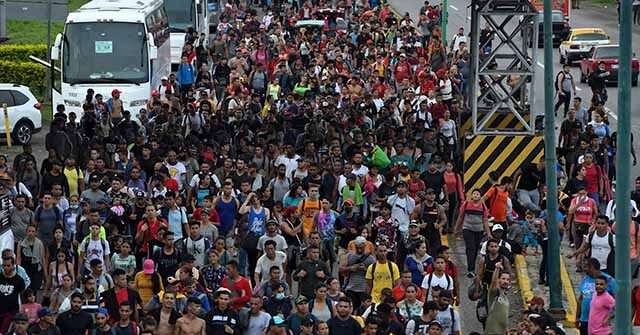 Poll: Immigration Bigger Issue than Inflation, Economy dlvr.it/T4cXm9