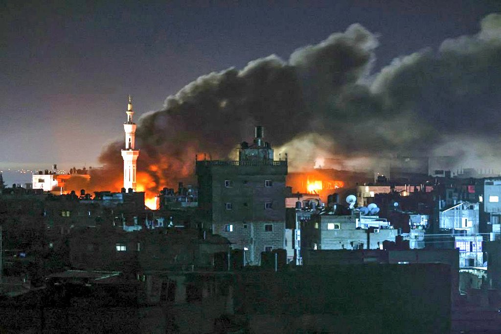 BREAKING: Israel is heavily bombing Rafah, where 1.7 million Palestinians are trapped, in the middle of the night, targeting and killing civilians, including children. The genocide continues.