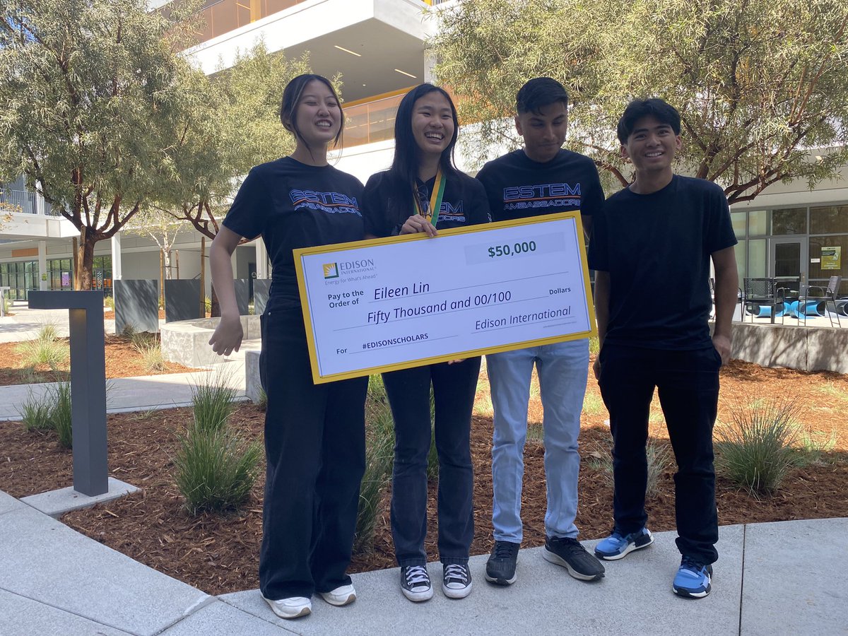 There are some pretty amazing students in <a href="/CityEastvaleCA/">City of Eastvale</a>. Eileen Lin just received a $50,000 college scholarship from <a href="/SCE/">SCE</a> - she’s considering <a href="/Columbia/">Columbia University</a> and has plans to go to space.  🚀 Congratulations Eileen!  <a href="/ClintLorimore/">Clint Lorimore</a> <a href="/Jocelyn_Yow/">Jocelyn Yow</a> <a href="/CNUSD/">Corona-Norco USD</a>