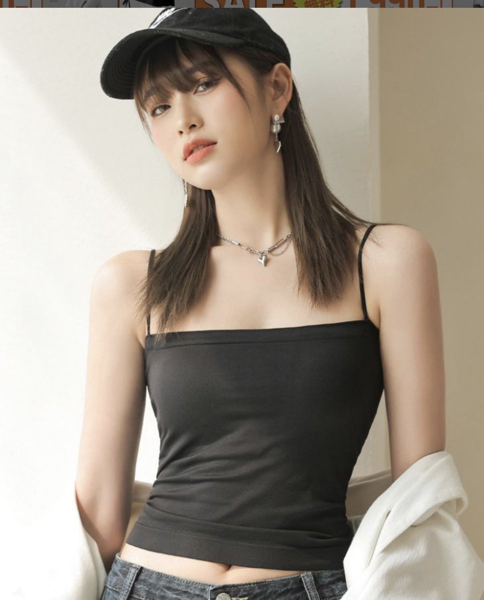 🌸🎶3/26 10:00～24h限定【1点489円 3点購入＆クーポンで】カップ付き ベアトップ キャミソール🌸
詳細こちら🎶
room.rakuten.co.jp/room_add83970d…
#ゆるコーデ 
#春コーデ