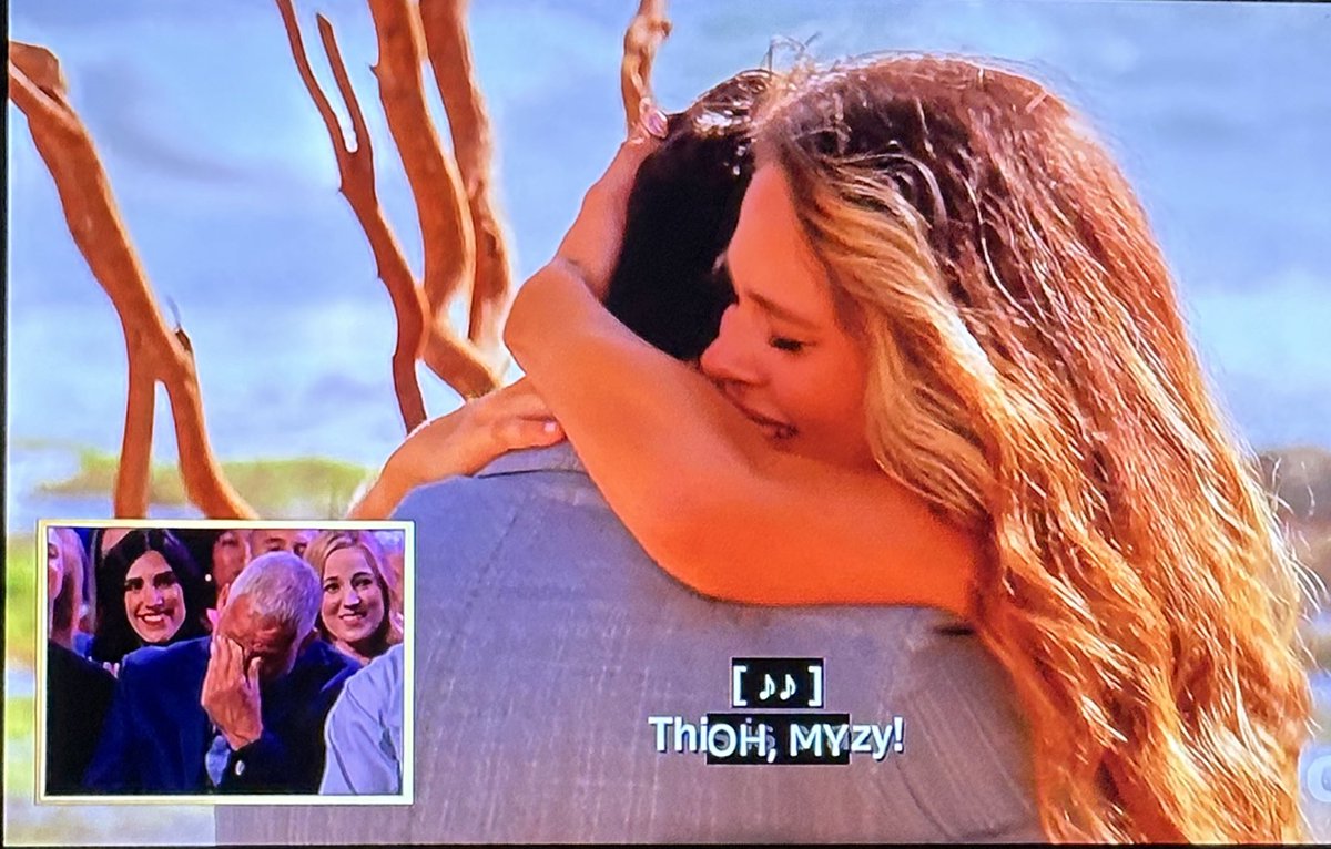 bach_rants's tweet photo. NOT KELSEY’S DAD CRYING IN THE CORNER DURING THIS PROPOSAL 😭😭😭😭😭

#thebachelor #bachelor https://t.co/x6lYRvjJ8F