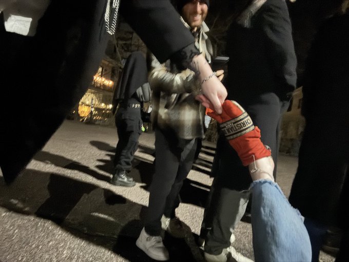 went on a ghost tour and made the mistake of wearing open toe shoes. The tour guide felt so bad he gave