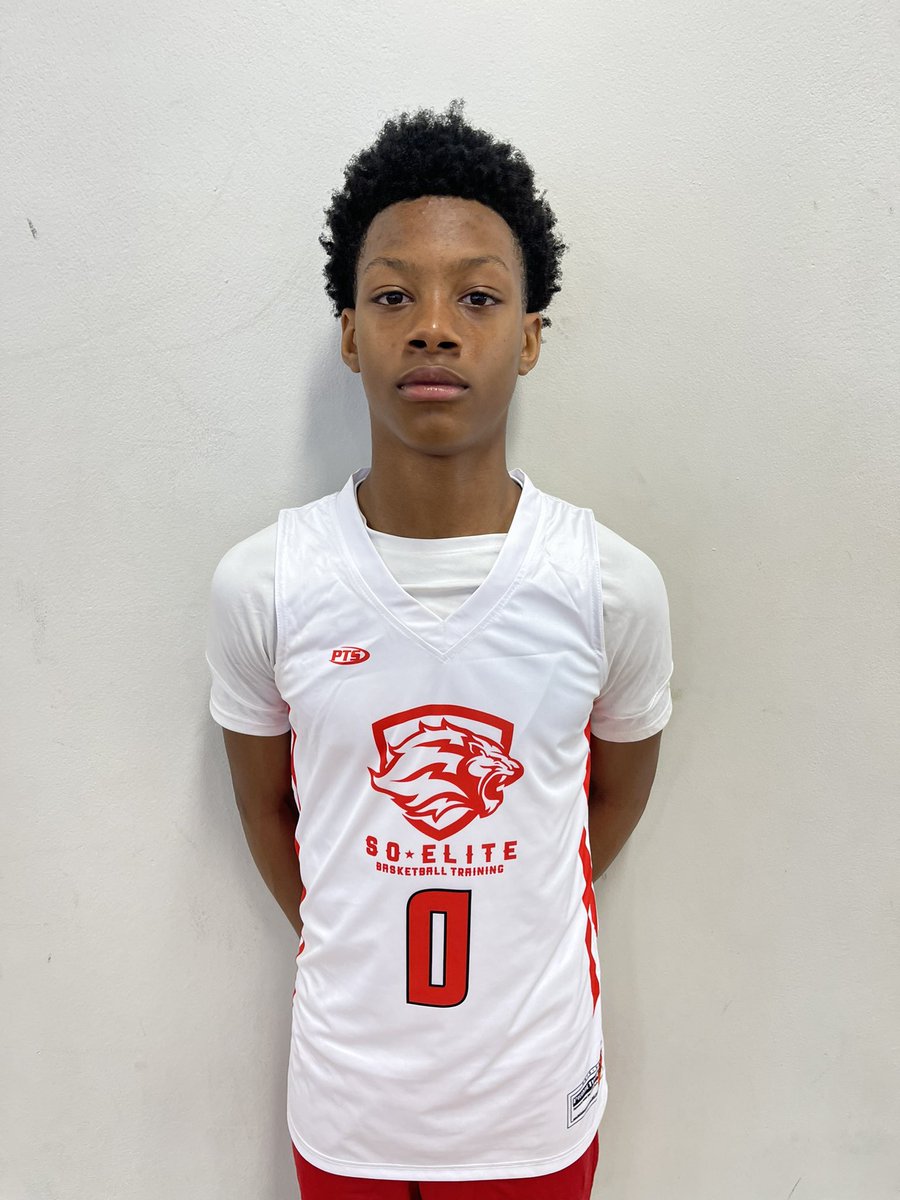 <a href="/rossleaders/">ROSS Leaders</a> <a href="/gmoneyiam_/">gmoneyiam</a> <a href="/DarkSosa300/">TrenchWork603</a> <a href="/AzCoachMikeC/">Michael Contreras</a> 2027 6'0 PG Daijon Grayson is a crafty PG that's very good on both ends of the court! Offensively he gets to the basket at will &amp; defensively he does a great job of getting up in his defenders ! He's coming off a big season on varsity &amp; could have a breakout spring #TheEliteWay