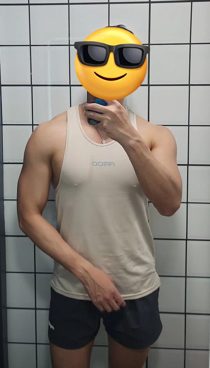 nic (@bondageloveer) on Twitter photo 