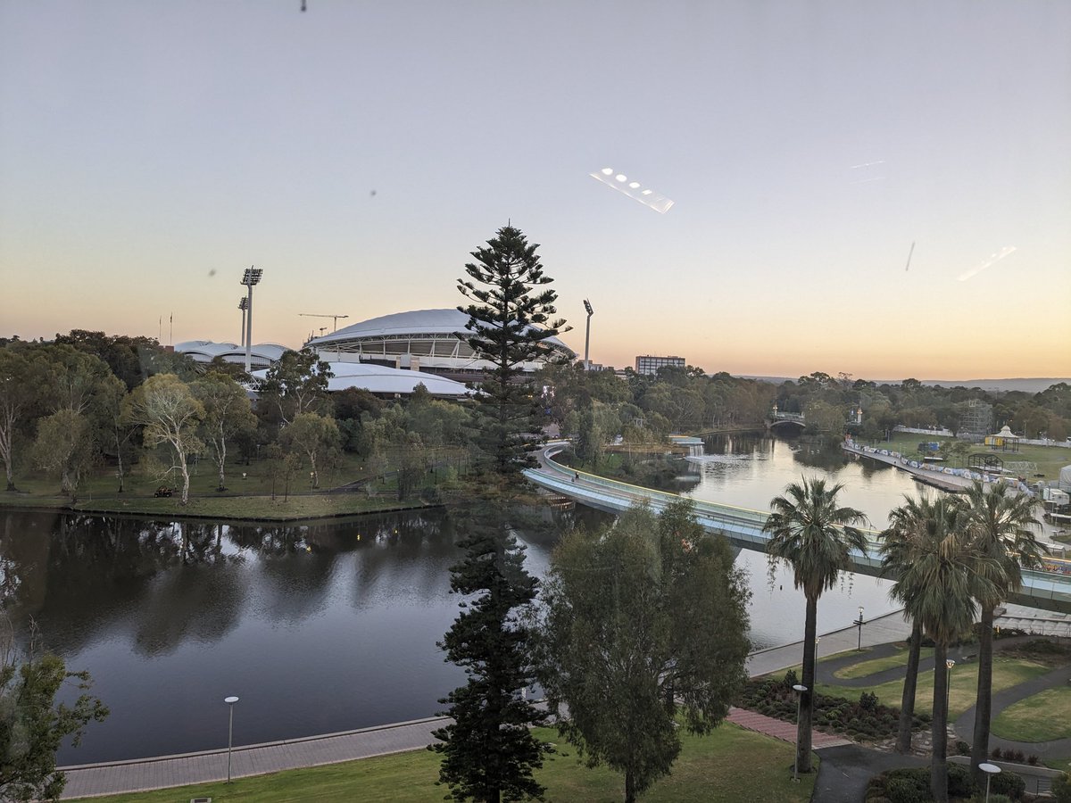 Lovely way to start the day. Thank you @AdelaideCC for the invitation to attend the SA Association Leaders' Breakfast!