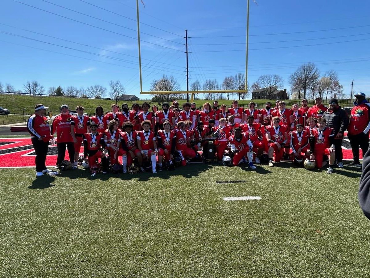 Timmy_Williams1's tweet image. Few of my highlights from the weekend playing in the @OfficialKYMSFA Battle Of The Regions.Blessed to be apart of history in Region 1! Also I am honored to be named MVP for 8th grade Region 1. Grateful for the opportunity. 🙏🏾@coachthomp9 @Coach_CobyLewis @LoArnold9 @CoachEzell45