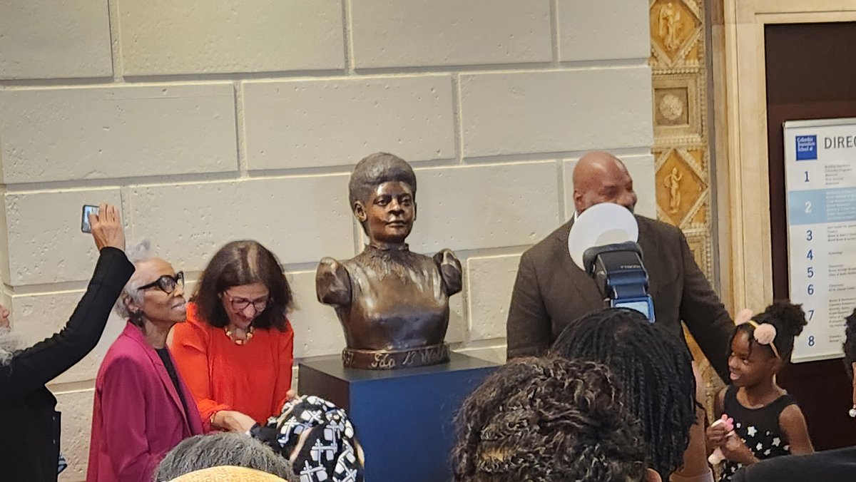 The lobby of the Columbia University Graduate school Of Journalism has sculptures & base reliefs only of white males ...until today. A bust of Ida B.Wells was unveiled. She was the crusading investigative journalist, who first exposed Lynchings & helped found the NAACP.