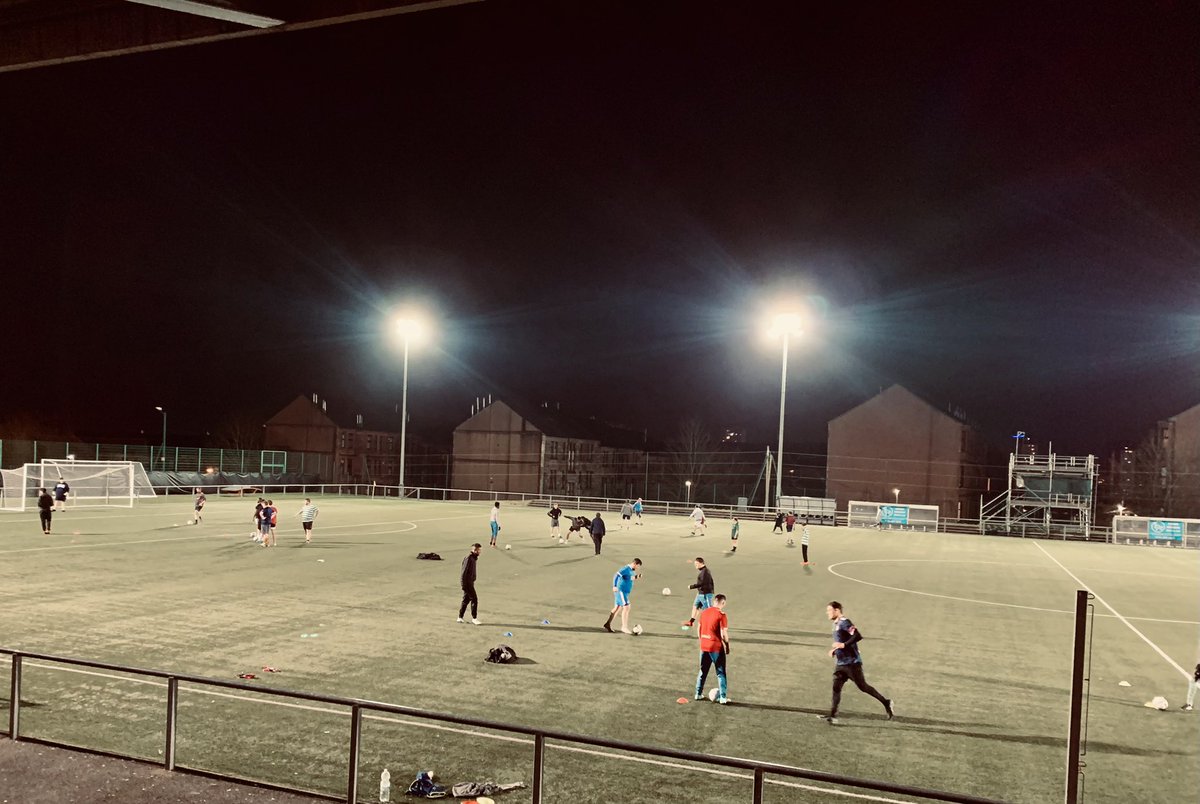 📣Free Football Training 📣 Our Community Training session is on this week. Get in touch to register for free training that is fun, creative and open to all levels of ability. 📅 Wednesday 27 March ⏰ 8.30pm-10pm 📍 Petershill Park #weareunitedglasgow #RefugeesWelcome