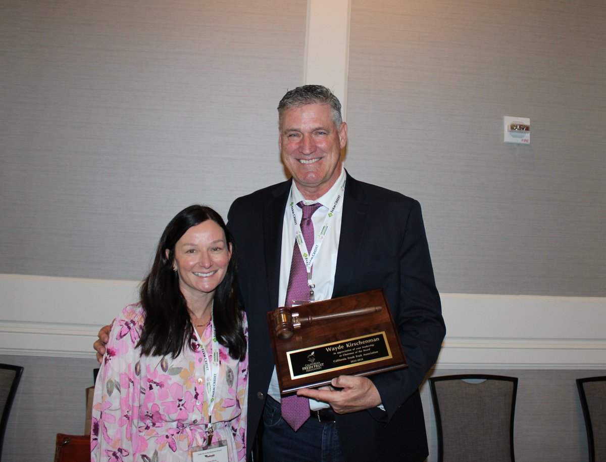 Cal Fresh Fruit (@calfreshfruit) on Twitter photo At CFFA's recent 88th Annual Meeting, Melissa Frank of <a href="/Wonderful/">The Wonderful Company</a> was elected to serve as Chairwoman of the Board of Directors for 2024/25 fiscal year. She succeeds outgoing Chairman Wayde Kirschenman. CFFA is appreciative to each of them for their service to the industry. At CFFA's recent 88th Annual Meeting, Melissa Frank of <a href="/Wonderful/">The Wonderful Company</a> was elected to serve as Chairwoman of the Board of Directors for 2024/25 fiscal year. She succeeds outgoing Chairman Wayde Kirschenman. CFFA is appreciative to each of them for their service to the industry.
