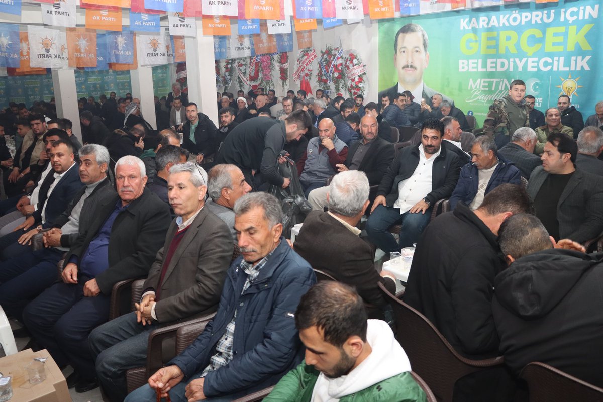 Metin BAYDİLLİ (@metinbaydilli) on Twitter photo Maşallah BarekAllah...
Seçim büromuz bugün bir başka güzeldi...
Bu yanan ateş, 31 Mart akşamına olan inancının ateşi. Bu yanan ateş, bizim #Karaköprü'ye olan sevdamızın ve hizmet aşkımızın sembolü...
<a href="/RTErdogan/">Recep Tayyip Erdoğan</a>
<a href="/bybekirbozdag/">Bekir Bozdağ</a>
#Türkiyeyüzyılı
#GerçekBelediyecilik Maşallah BarekAllah...
Seçim büromuz bugün bir başka güzeldi...
Bu yanan ateş, 31 Mart akşamına olan inancının ateşi. Bu yanan ateş, bizim #Karaköprü'ye olan sevdamızın ve hizmet aşkımızın sembolü...
<a href="/RTErdogan/">Recep Tayyip Erdoğan</a>
<a href="/bybekirbozdag/">Bekir Bozdağ</a>
#Türkiyeyüzyılı
#GerçekBelediyecilik